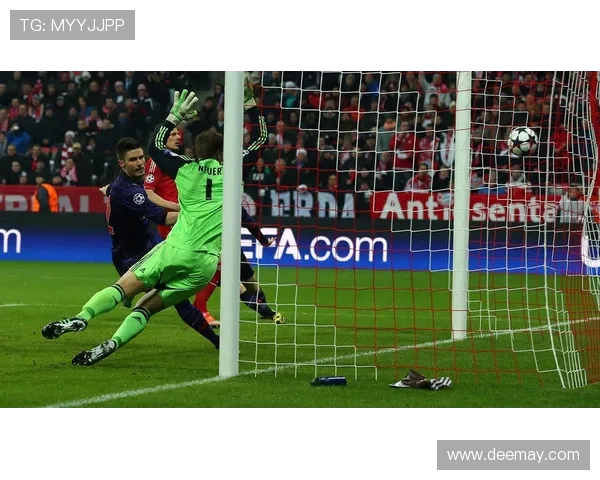 以沃尔科特社媒晒旧日枪手圣诞更衣室合影致敬青春足球记忆温暖节日